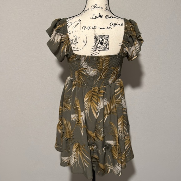 Shein floral dress - Picture 3 of 5